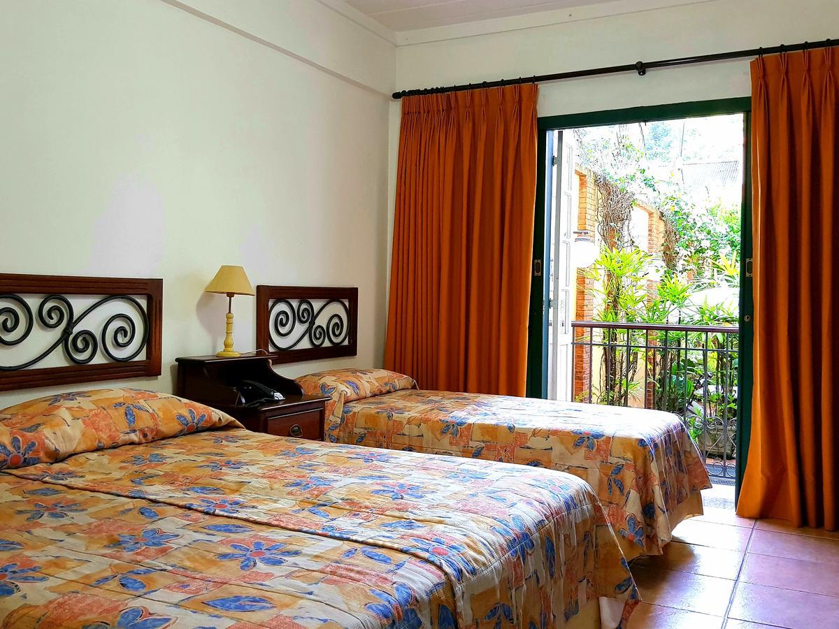 Casa Do Manequinho Hotel E Restaurante Piraí エクステリア 写真